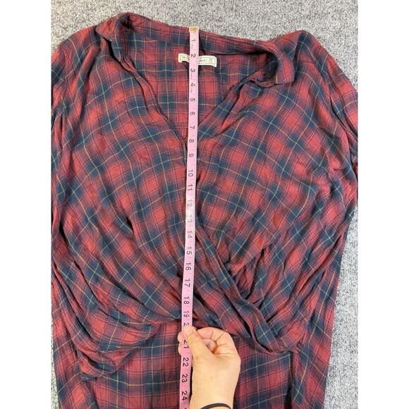 Abercrombie & Fitch Shirt Medium Twist Front Hi Low Hem Red Plaid Long Sleeve - Picture 6 of 11